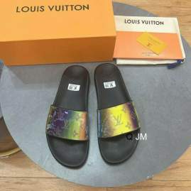 Picture of Louis Vuitton Slippers _SKULOEWEsz35-41JM0616382